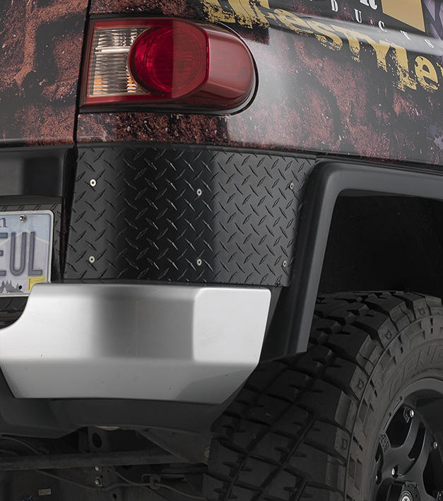 Toyota FJ Cruiser Rear Corners